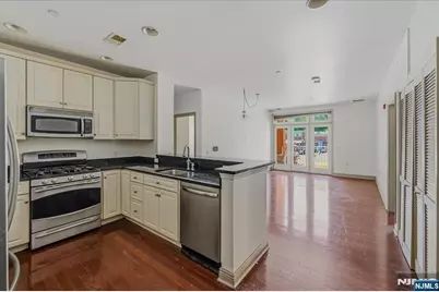 7400 River Road 217 #217, North Bergen, NJ 07047 - Photo 4