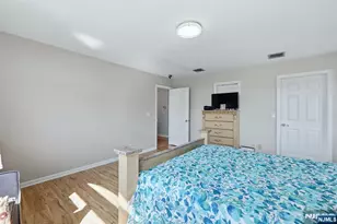 115 Tuella Ave, Elmwood Park, NJ 07407 - Photo 18