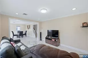 115 Tuella Ave, Elmwood Park, NJ 07407 - Photo 10