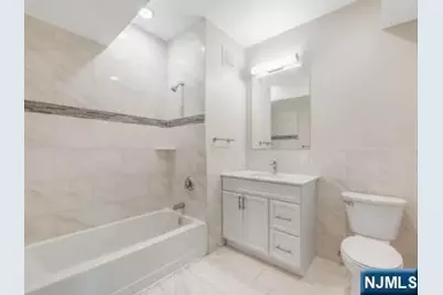 227 Teaneck Road 403 #403, Teaneck Township, NJ 07666 - Photo 4