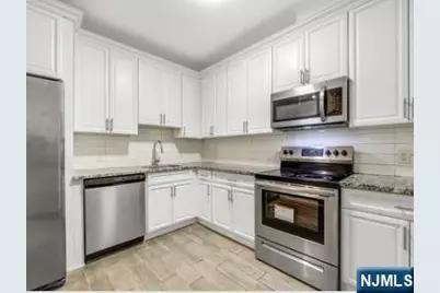 227 Teaneck Road 403 #403, Teaneck Township, NJ 07666 - Photo 6