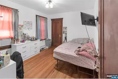135 23rd Avenue, Paterson, NJ 07513 - Photo 24
