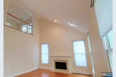 6 Schindler Court, Upper Saddle River, NJ 07458 - Photo 4
