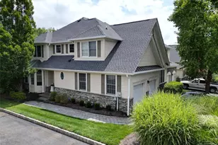 6 Schindler Ct, Upper Saddle River, NJ 07458 - Photo 1