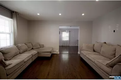 16 Prospect Street, Hawthorne, NJ 07506 - Photo 4