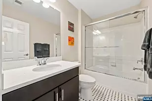 306 Orchard Ter, Cresskill, NJ 07626 - Photo 18