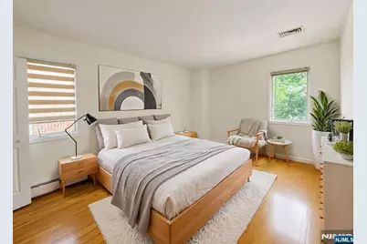 217 Slocum Way, Fort Lee, NJ 07024 - Photo 16