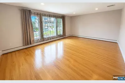 217 Slocum Way, Fort Lee, NJ 07024 - Photo 2