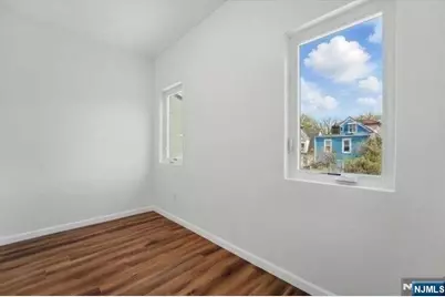 64 Chelsea, Newark, NJ 07208 - Photo 12