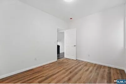 64 Chelsea, Newark, NJ 07208 - Photo 10