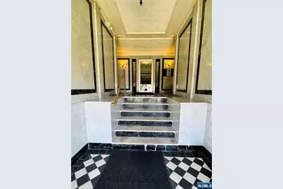 16 Forest Street C6404 #C6404, Montclair, NJ 07042 - Photo 12