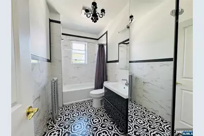 16 Forest Street C6404 #C6404, Montclair, NJ 07042 - Photo 2
