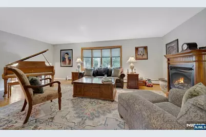 230 Kociemba Drive, River Vale Township, NJ 07675 - Photo 8