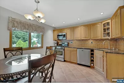 230 Kociemba Drive, River Vale Township, NJ 07675 - Photo 16