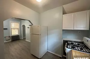 412 Broad Street 1R, Bloomfield, NJ 07003 - Photo 10