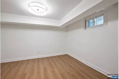 126 Sylvan Avenue, Leonia, NJ 07605 - Photo 22