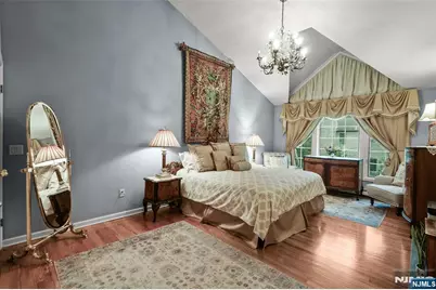 4 Windsor Court, Saddle River, NJ 07458 - Photo 16