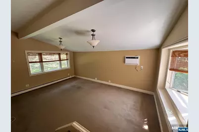 25 Maple Avenue, Demarest, NJ 07627 - Photo 10