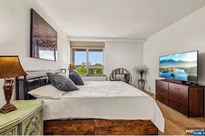 4 Horizon Road #1015, Fort Lee, NJ 07024 - Photo 34