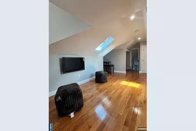 369 Edgewater Road 1Fl #1FL, Cliffside Park, NJ 07010 - Photo 18