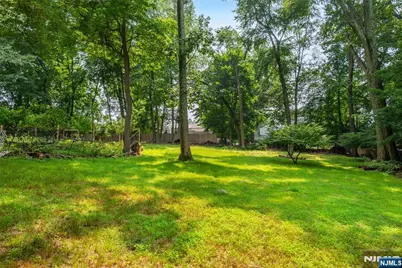 242 Rock Avenue 1 #1, Park Ridge, NJ 07656 - Photo 20