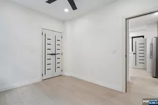 423 Aurora Ave 1, Cliffside Park, NJ 07010 - Photo 20