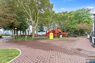 6050 E Kennedy Blvd 15G, West New York, NJ 07093 - Photo 20
