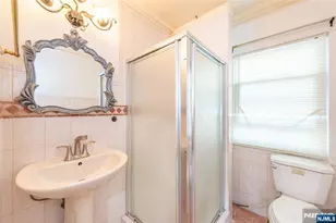 53 Murray Hill Terrace, Bergenfield, NJ 07621 - Photo 6