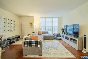 21 Jasmine Ln 1111, Garfield, NJ 07026 - Photo 2