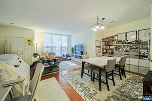 21 Jasmine Ln 1111, Garfield, NJ 07026 - Photo 4