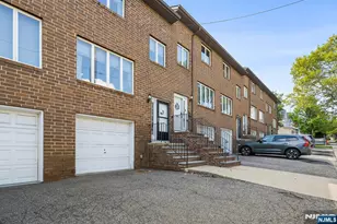 146 Main Street A04, East Rutherford, NJ 07073 - Photo 2