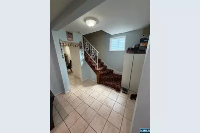67 Chestnut Street, Rutherford, NJ 07070 - Photo 10