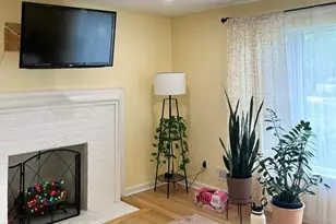 17-10 Radburn Rd, Fair Lawn, NJ 07410 - Photo 2