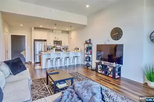 110 Market Street 204, Saddle Brook Township, NJ 07663 - Photo 6