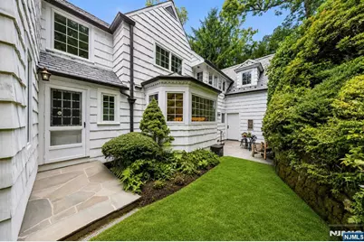 16 N Brae Court, Tenafly, NJ 07670 - Photo 14