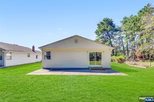 47 Doral Dr, Berkeley, NJ 08757 - Photo 20
