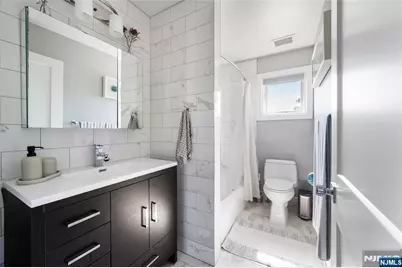 240 Clark Terrace B #B, Cliffside Park, NJ 07010 - Photo 26