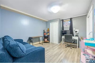 12 Lois Avenue, Clifton, NJ 07014 - Photo 22