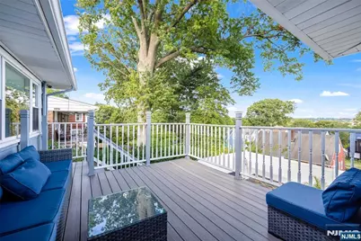 12 Lois Avenue, Clifton, NJ 07014 - Photo 2