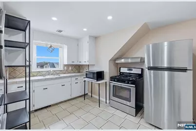 144 Kent Street, Hackensack, NJ 07601 - Photo 2