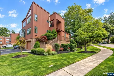 2 Sutton Place, Englewood, NJ 07631 - Photo 12