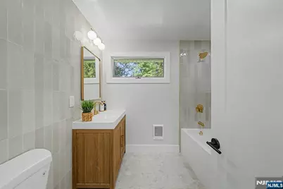 19 Ferndale Road, Wayne, NJ 07470 - Photo 12