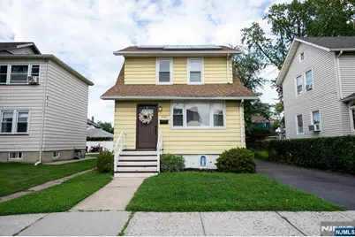 340 Simons Avenue, Hackensack, NJ 07601 - Photo 2