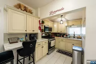 340 Simons Ave, Hackensack, NJ 07601 - Photo 8