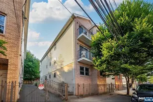 21-23 Norfolk St, Newark, NJ 07103 - Photo 1