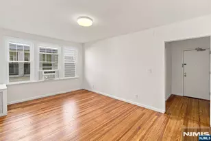 41 Central Ave 41 A, Rochelle Park Township, NJ 07662 - Photo 4