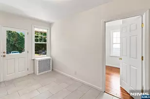41 Central Ave 41 A, Rochelle Park Township, NJ 07662 - Photo 8