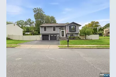 56 Kaufman Drive, Westwood, NJ 07675 - Photo 2