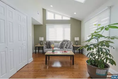 10 Evelyn Terrace, Wayne, NJ 07470 - Photo 8