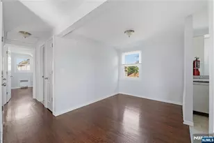 55 Marconi Street 2, Clifton, NJ 07013 - Photo 6